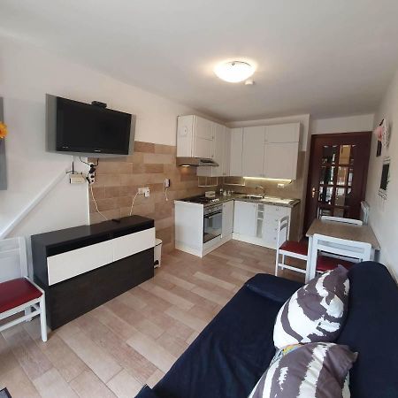 Casa Del Mare Apartment Формия Екстериор снимка